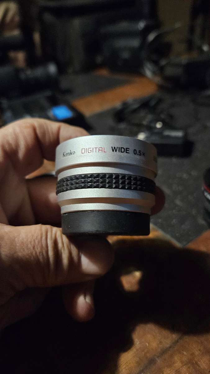 Working & Non-Working Video Recorders Lot plus Accessories