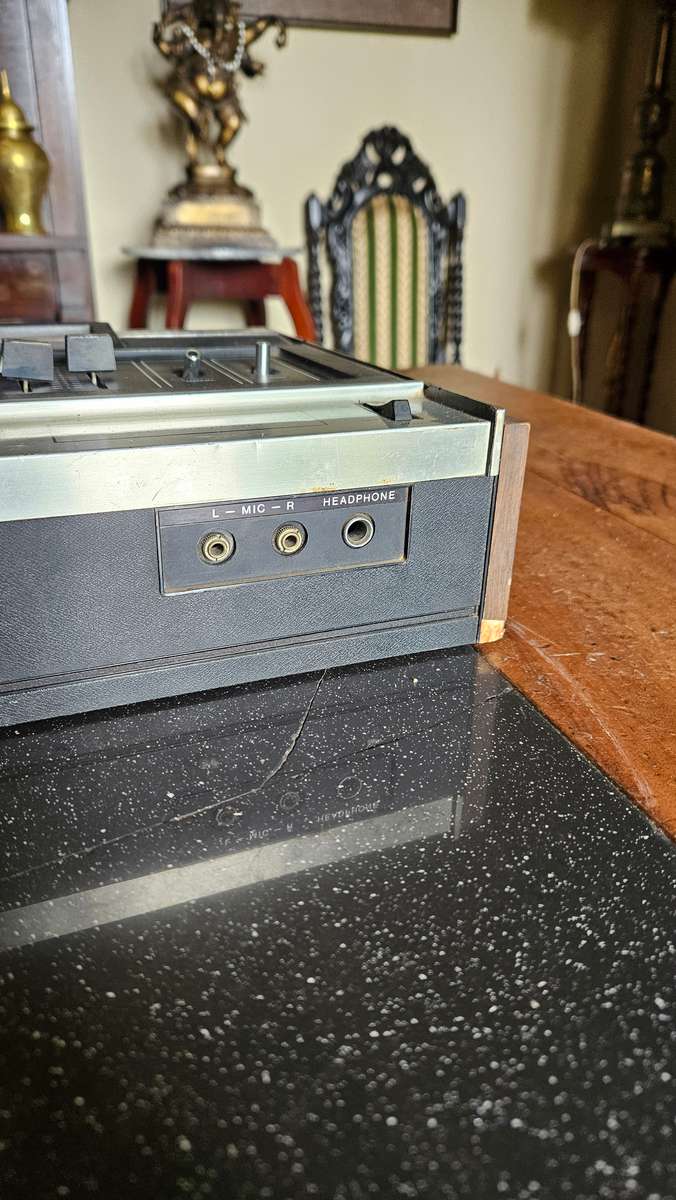 Vintage Sony Solid State Cassette Corder TC 121