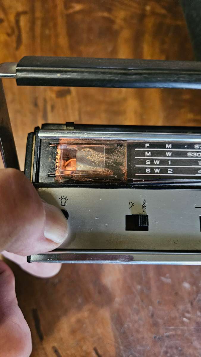 Vintage Panasonic Solid State Radio