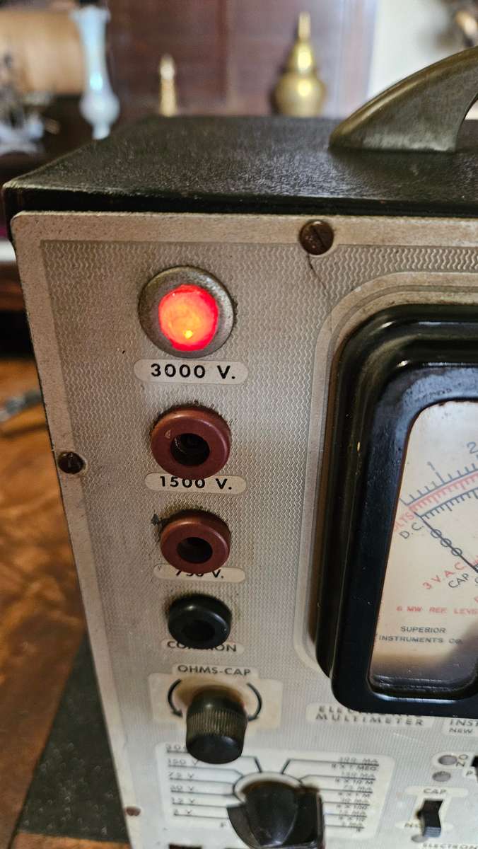 Antique Superior instruments Electronic Multimeter Model 400