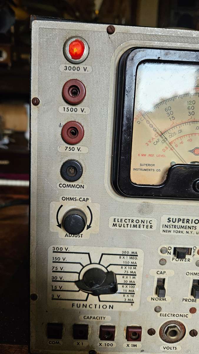 Antique Superior instruments Electronic Multimeter Model 400