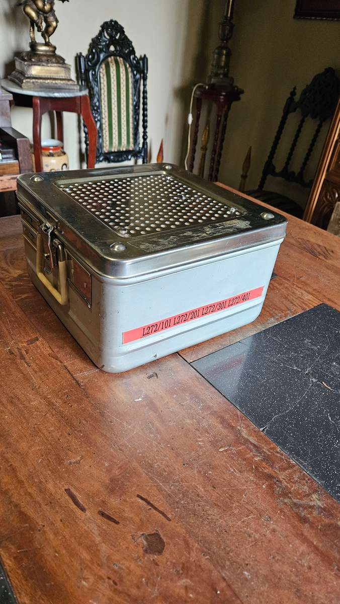 Stainless Steel Sterilizing Unit