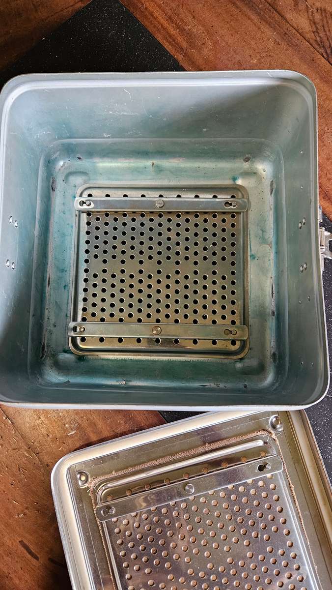 Stainless Steel Sterilizing Unit