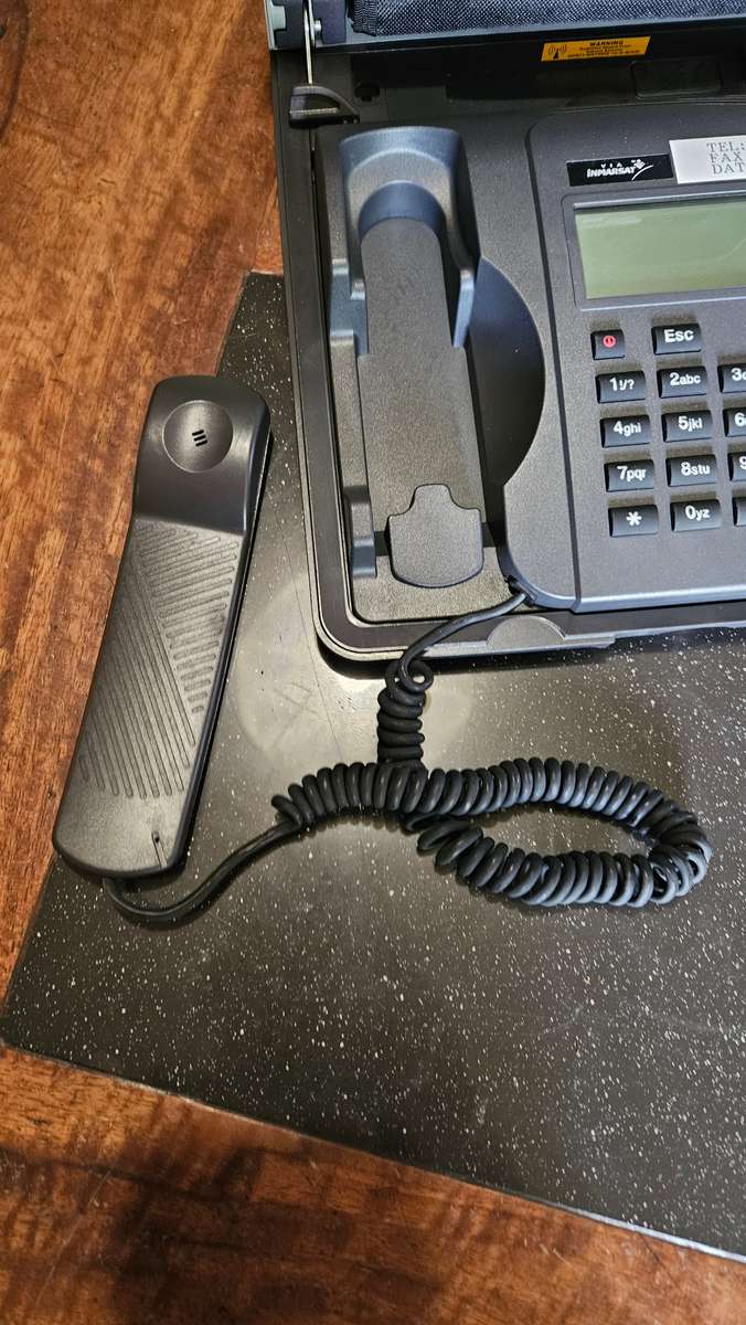 3 X Nera World Phones