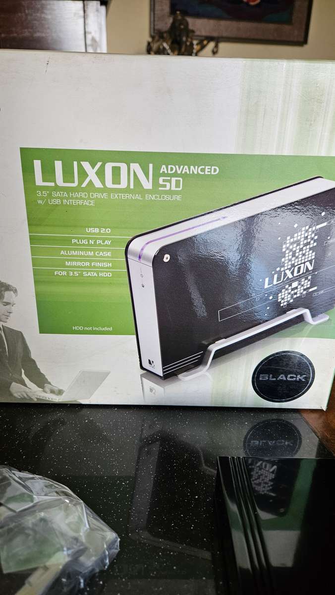 Luxon SD External Hard Drive
