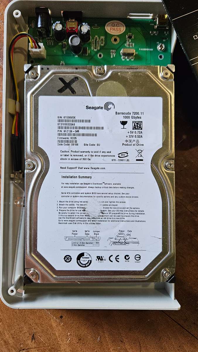 Luxon SD External Hard Drive