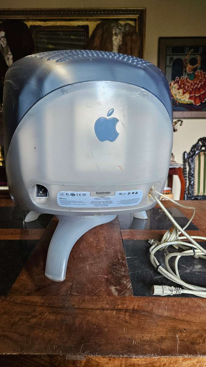Apple Monitor
