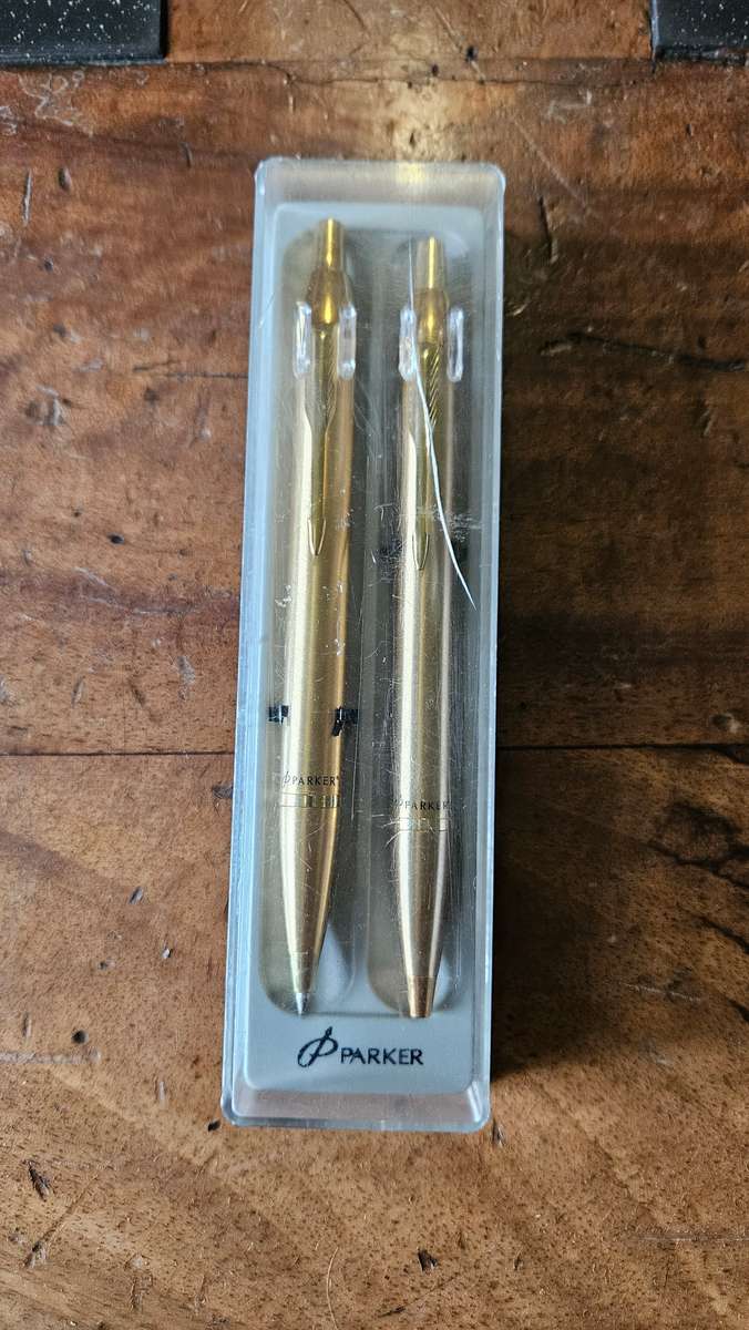 Parker Gold Tone Pen & Pencil Set