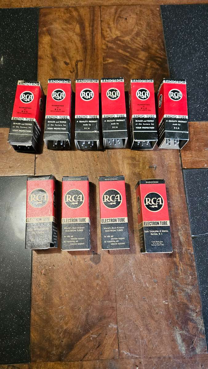 Radiotron Radio Tubes