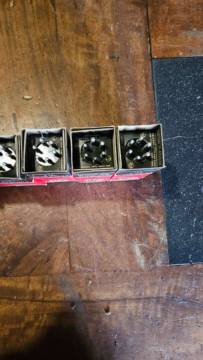 Radiotron Radio Tubes