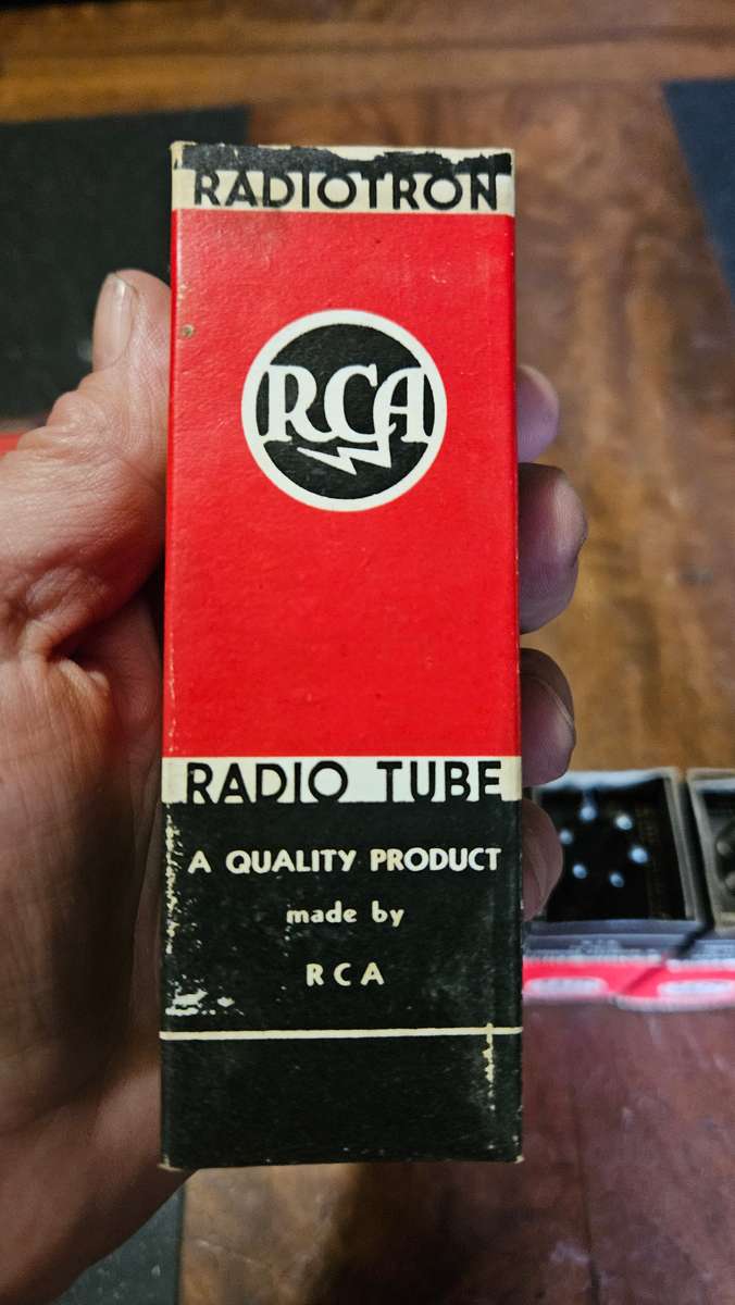 Radiotron Radio Tubes