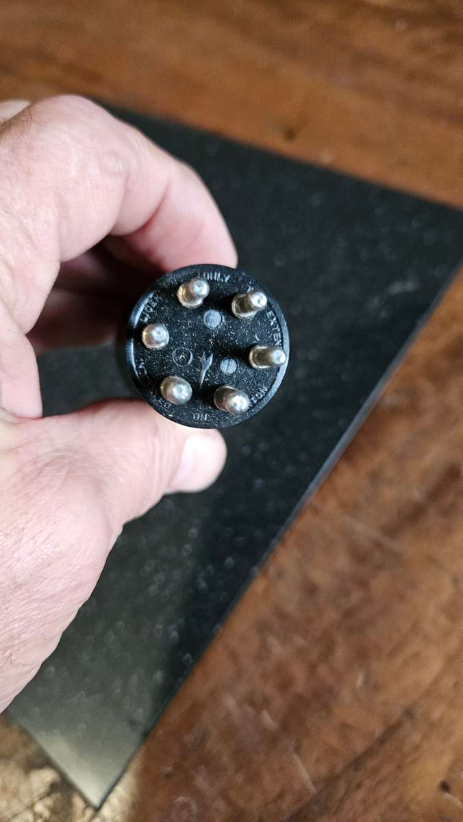 Radiotron Radio Tubes