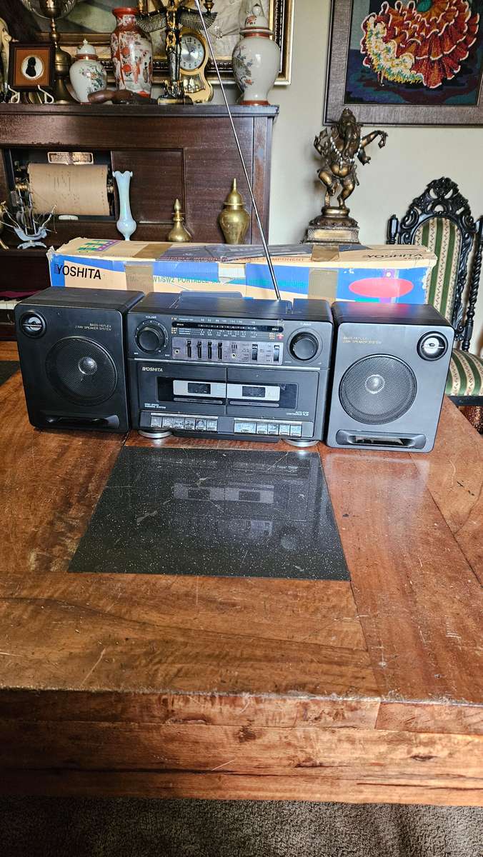 Yoshita Portable Combo Radio