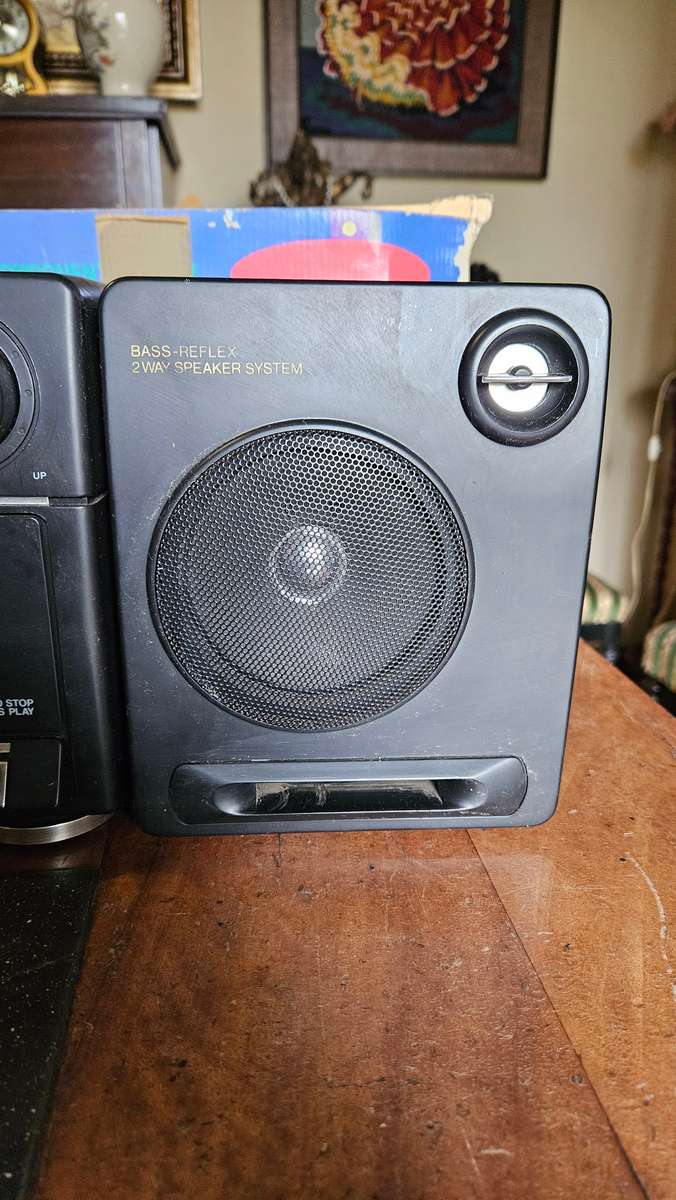 Yoshita Portable Combo Radio