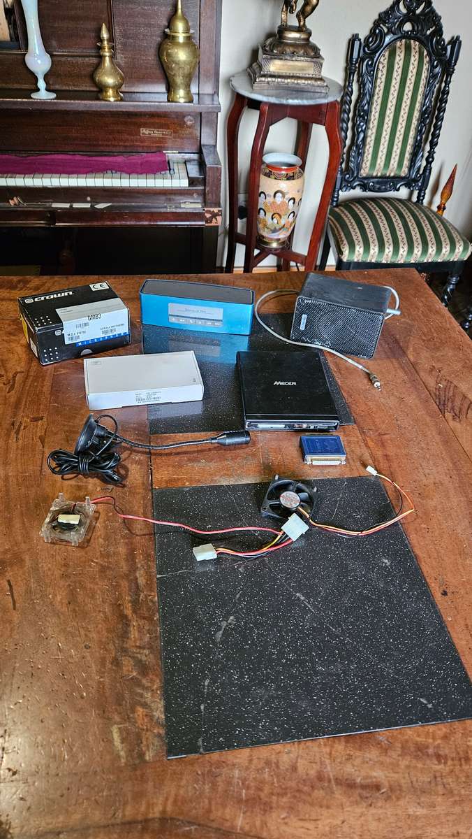 Electronics Lot