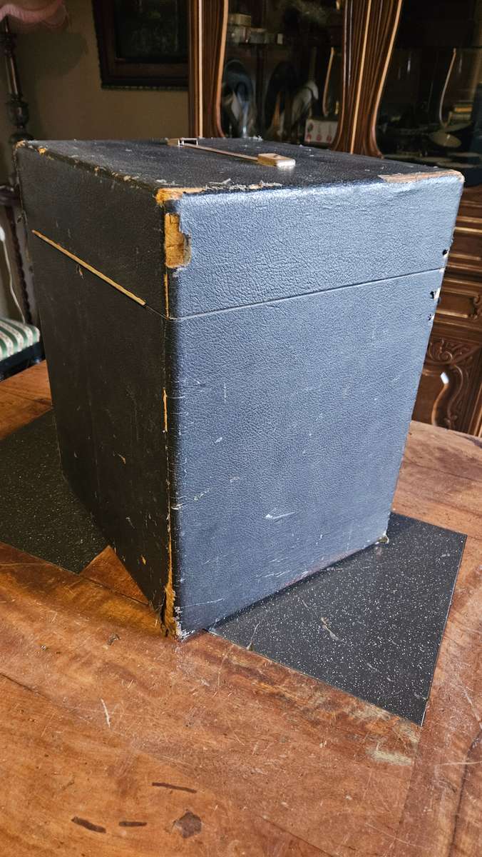 1937 Bolex Paillard G 16 Cinema Projector