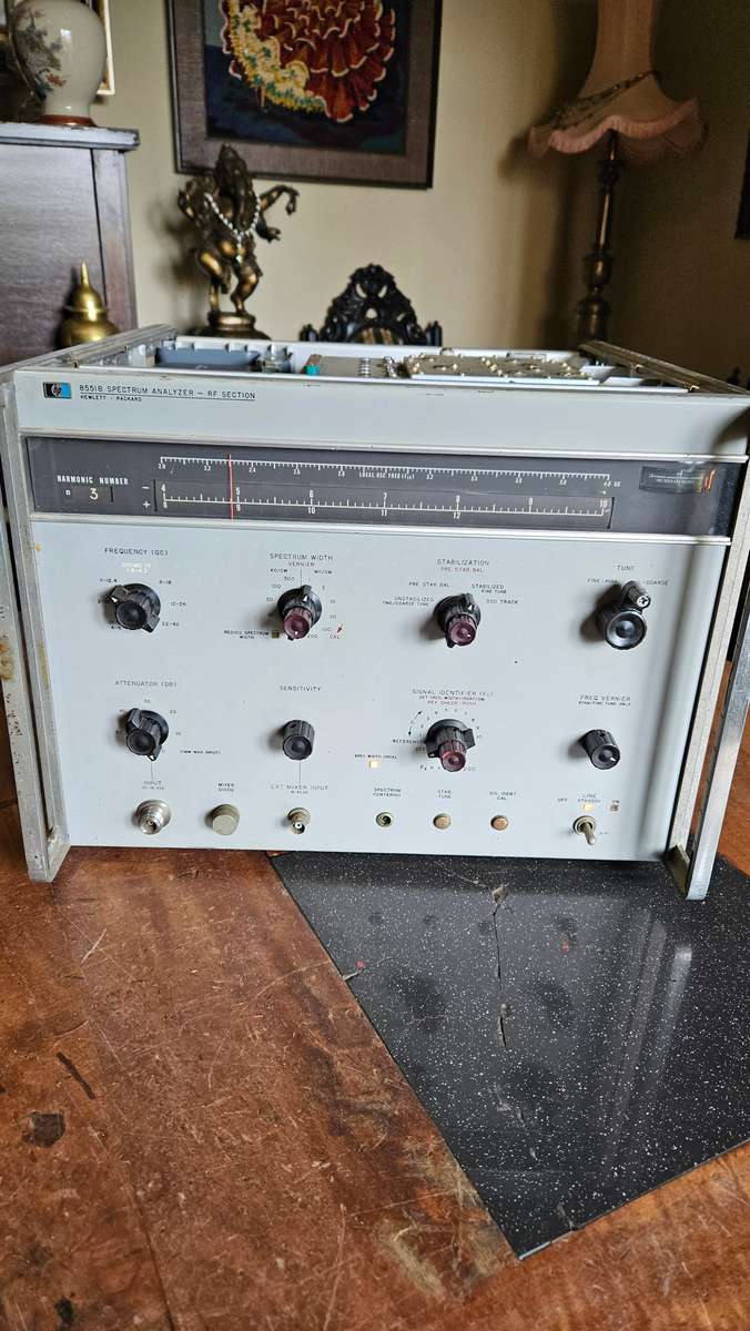 Hewlett Packard 8551 B Spectrum Analyzer RF Section