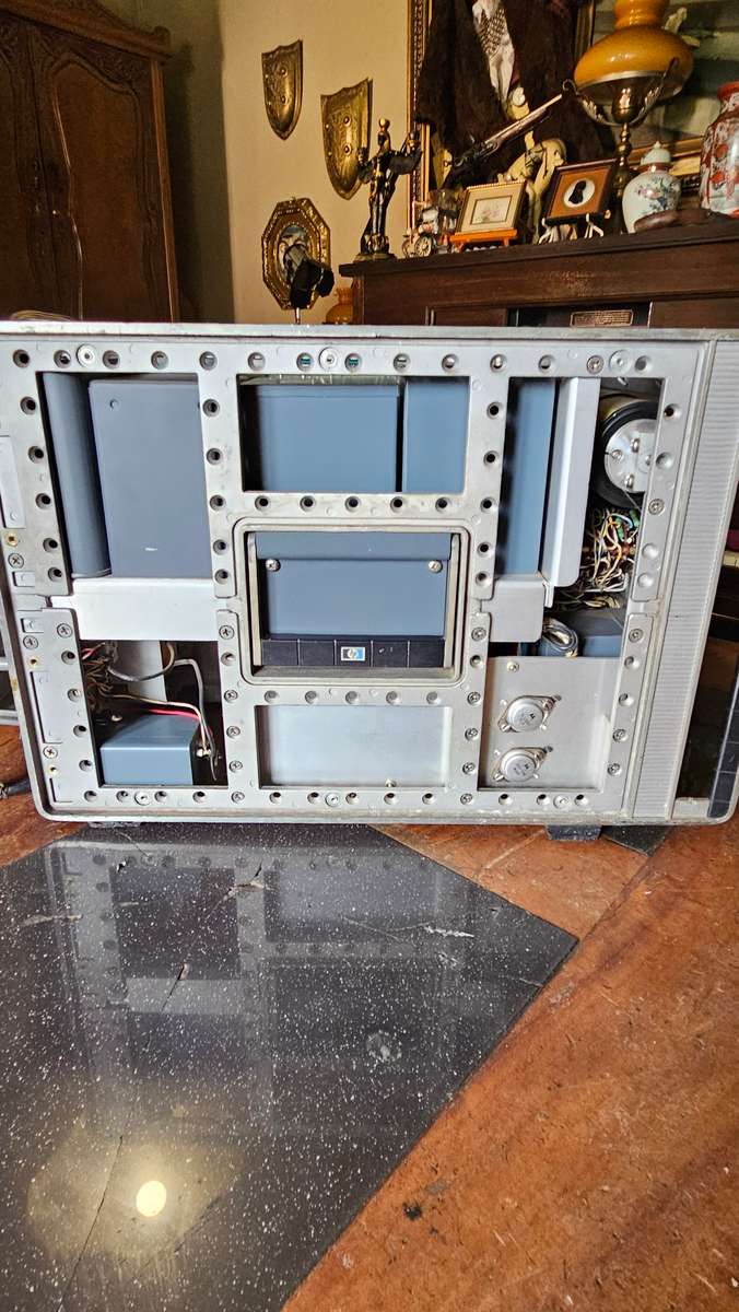 Hewlett Packard 8551 B Spectrum Analyzer RF Section