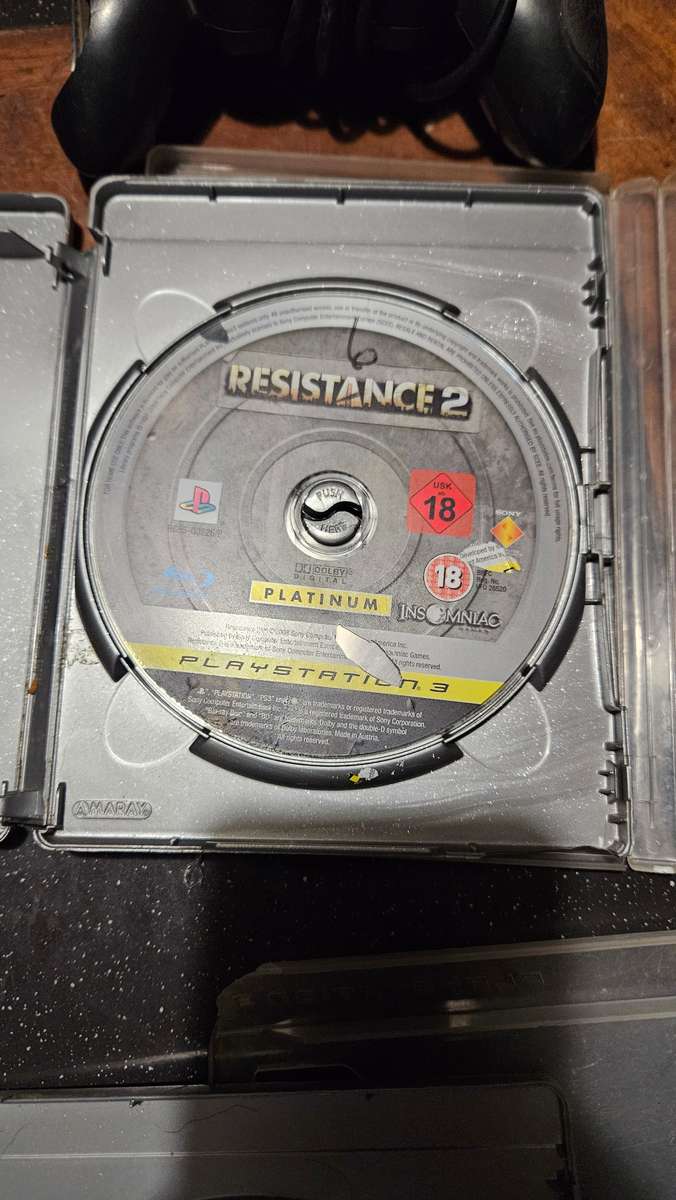 Sony PS3 Console Plus Games & Controller