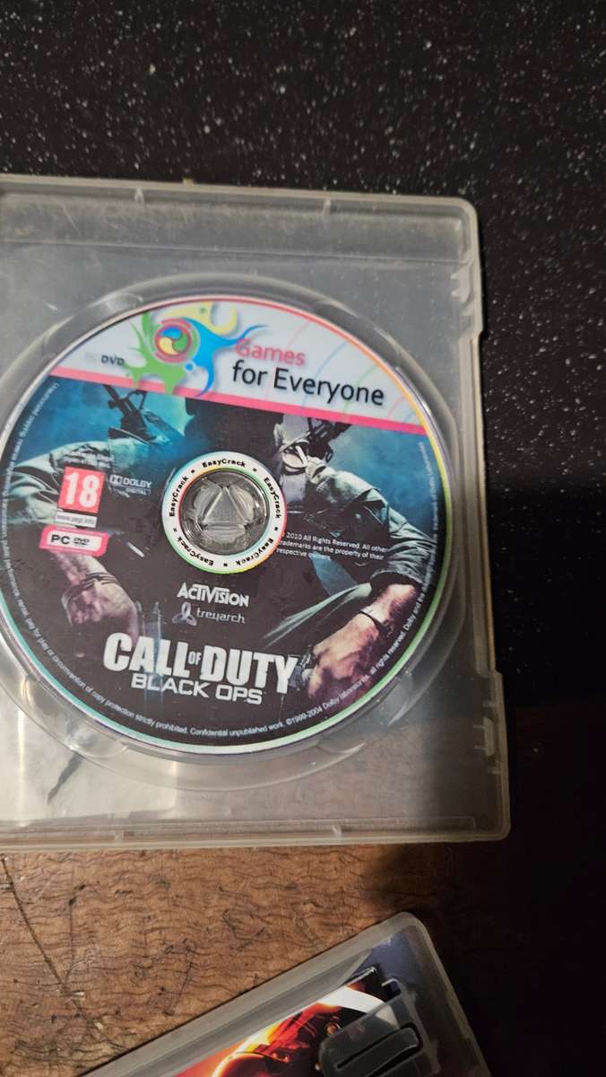 Sony PS3 Console Plus Games & Controller