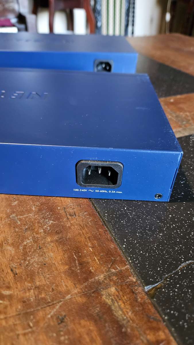 NetGear 16 Port 10/100 Switches