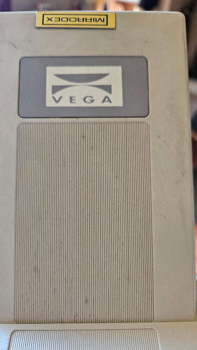 Vega Mirrodex Portable Projector