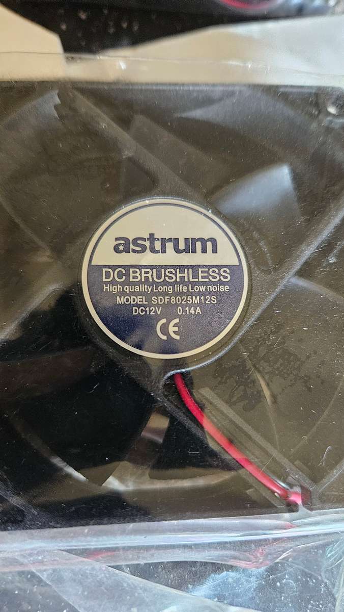 Variety Case Fan Lot