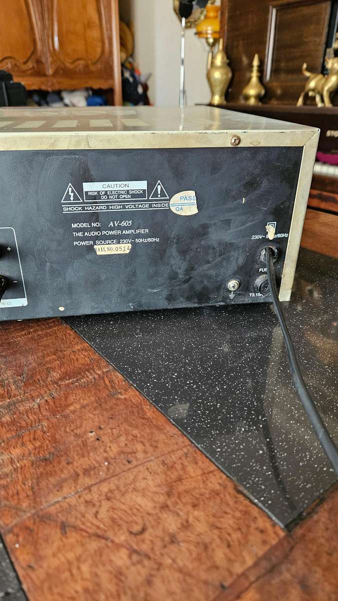 Sakyno Digital AV Amplifier AV605