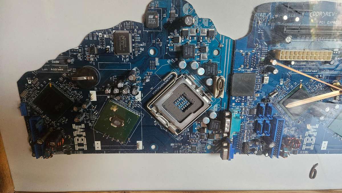 Large PC Board Wall Hanging Clock