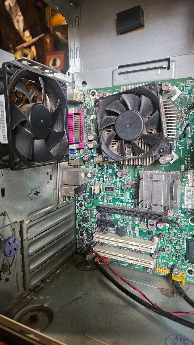 Lenovo ThinkCenter Computer