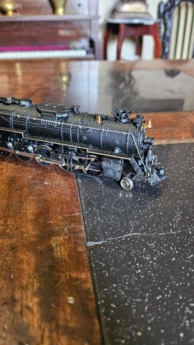 Bachmann locomotive Plus Carriage