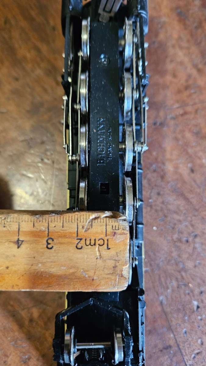 Bachmann locomotive Plus Carriage