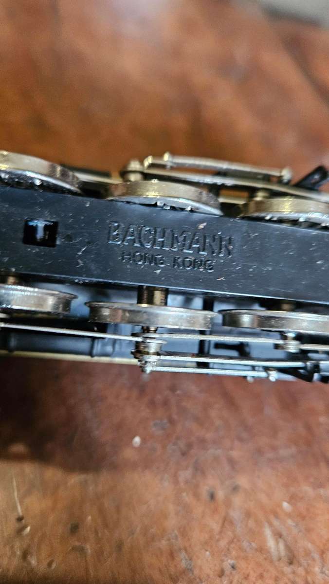 Bachmann locomotive Plus Carriage
