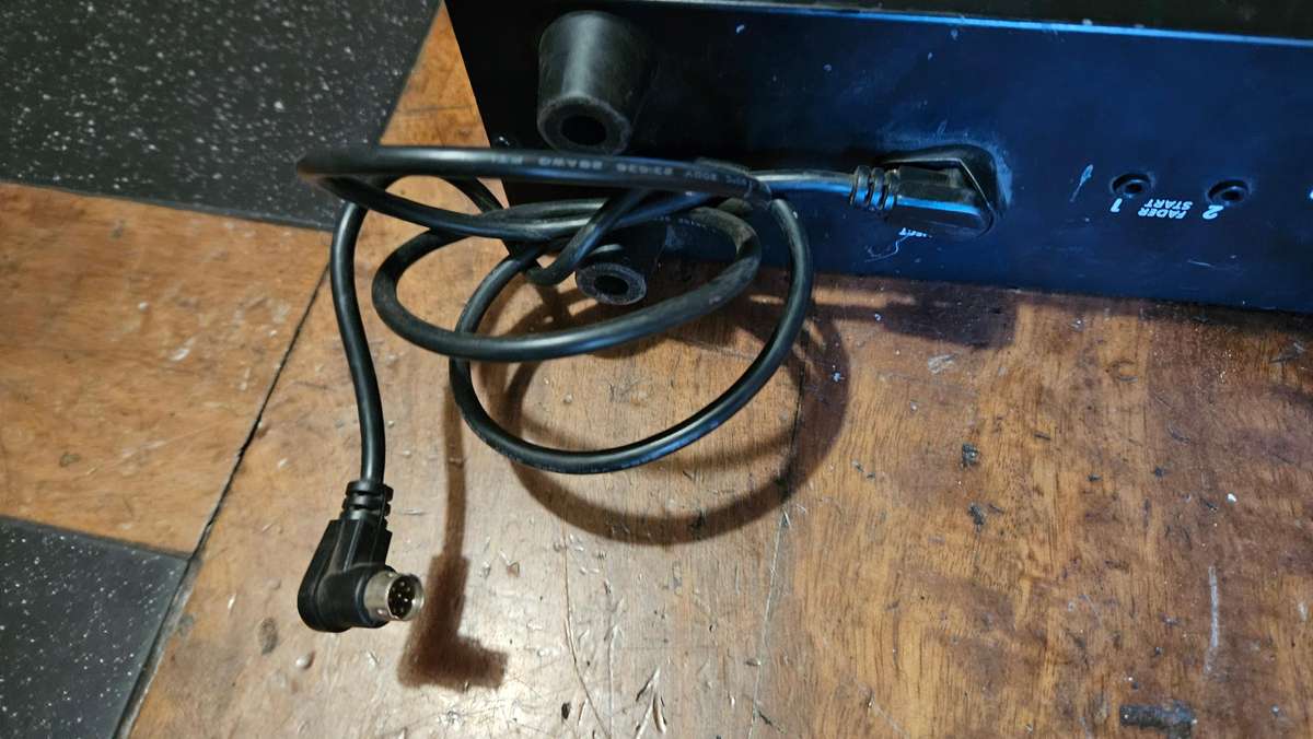 Stanton C.502 Dual 2U Rack-Mountable CD/MP3 Player