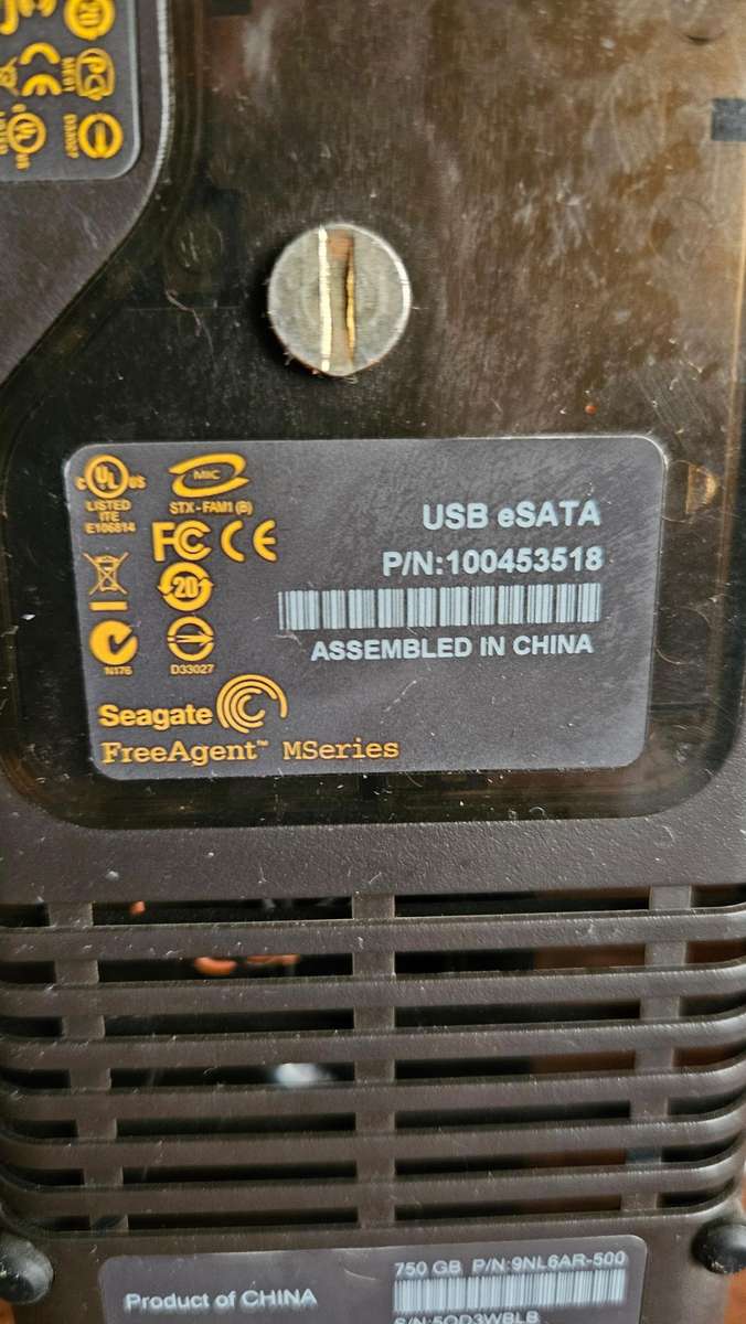 Seagate FreeAgent Pro750 Gb External Hard Drive