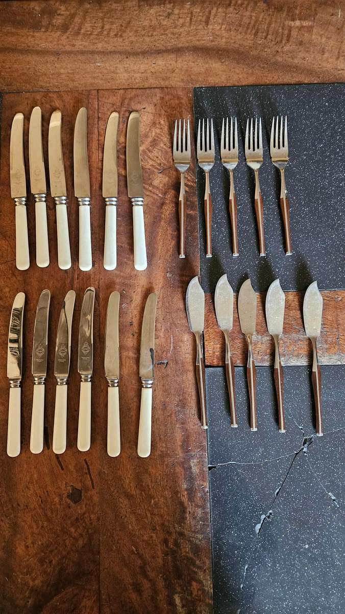 Vintage Cutlery Lot