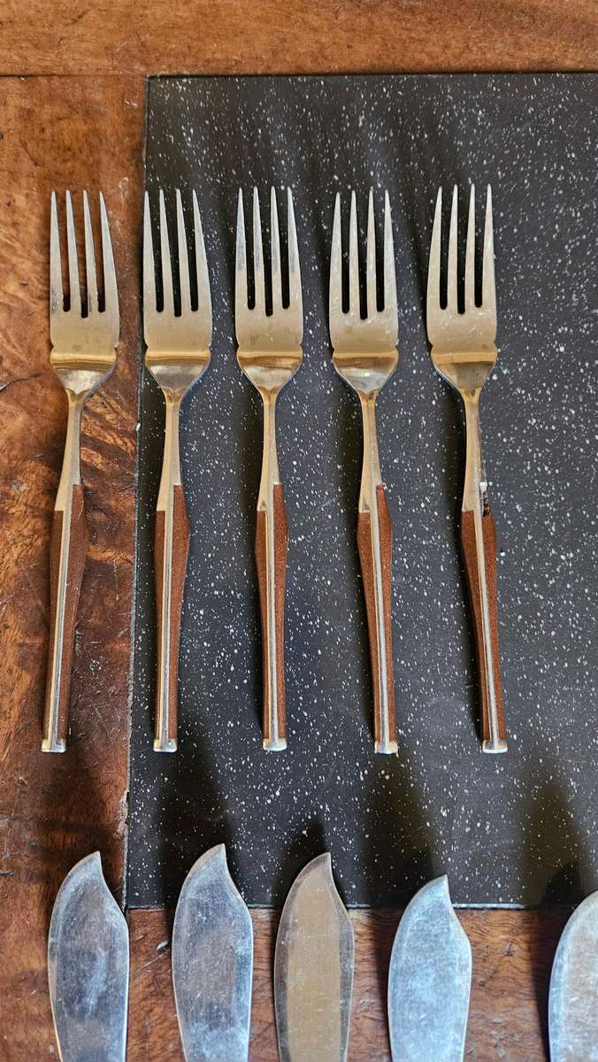 Vintage Cutlery Lot