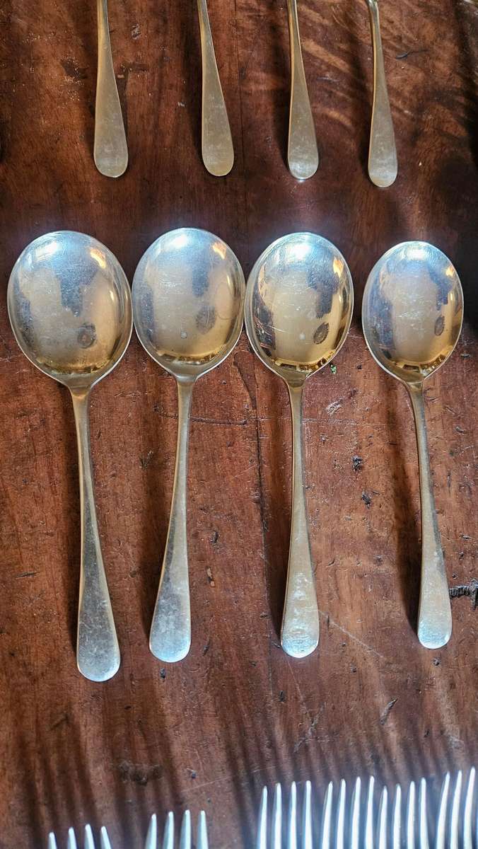 Vintage Sipelia Cutlery Lot