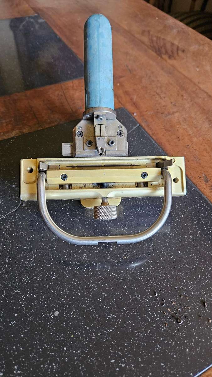 AMP Tyco Crimping Tool Plus Accessories