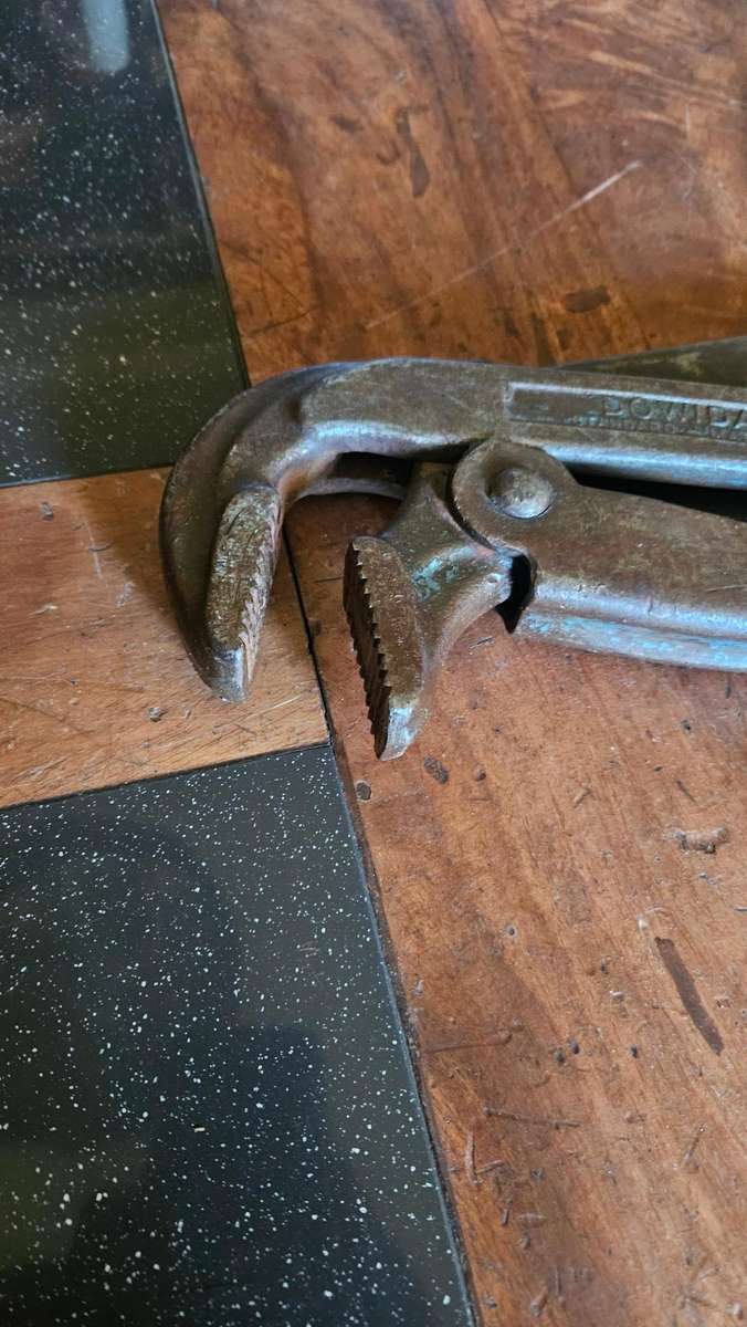 Vintage Dowidat Pipe Wrench