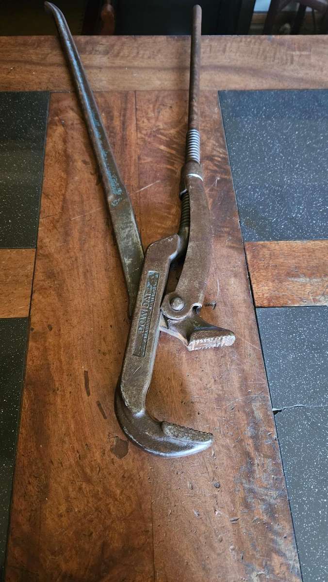 Vintage Dowidat Pipe Wrench