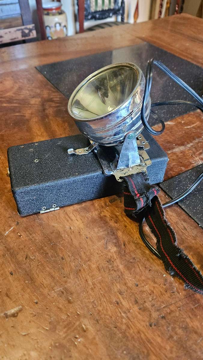 Vintage Portable Lamp