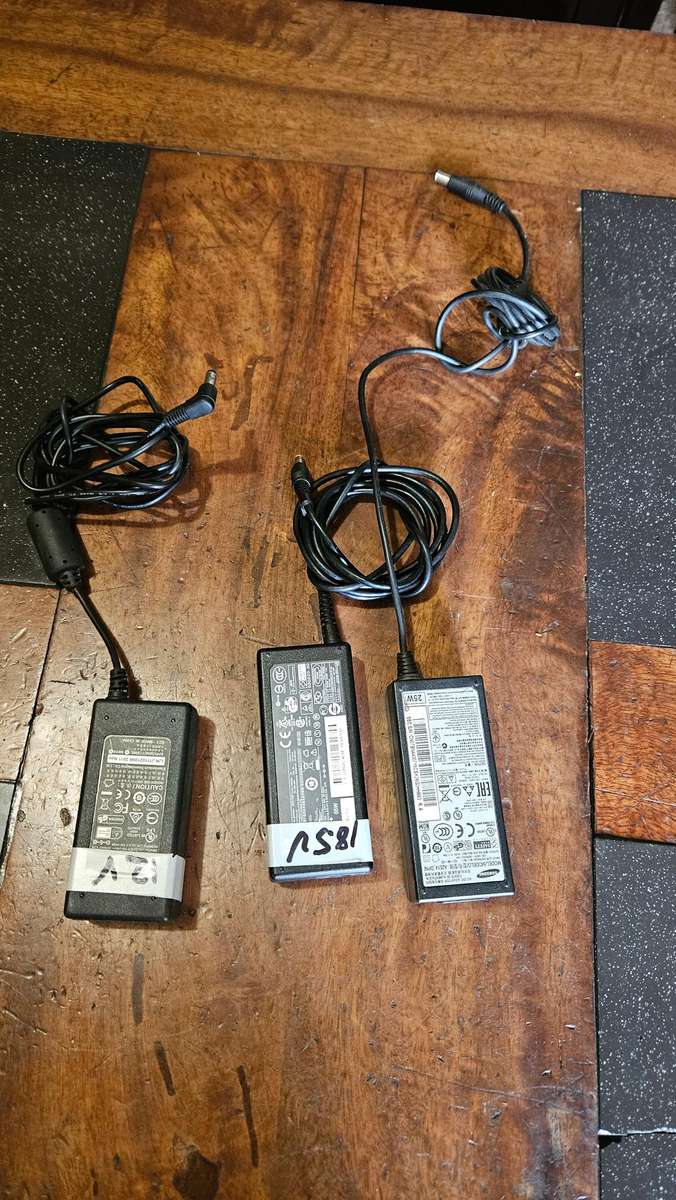 Samsung100-240V, HP 18.5 V & a Veriphone 12 V Chargers