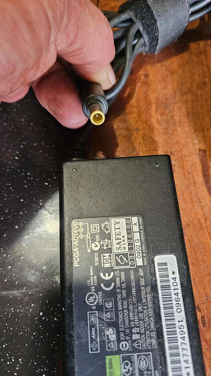 Sony, Hp & Delta Electronics Adapters