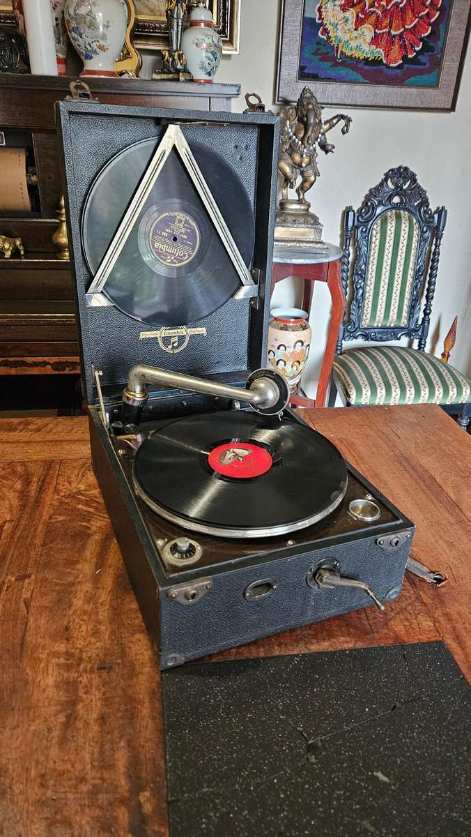 Vintage Wind-Up Columbia Viva-Tonel Grafanola Gramaphone