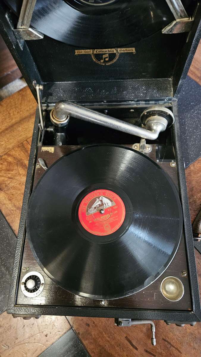 Vintage Wind-Up Columbia Viva-Tonel Grafanola Gramaphone