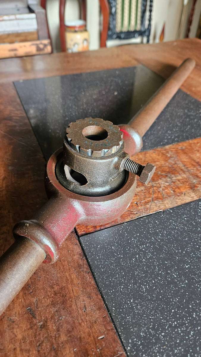 Little Giant USA Threading Tool