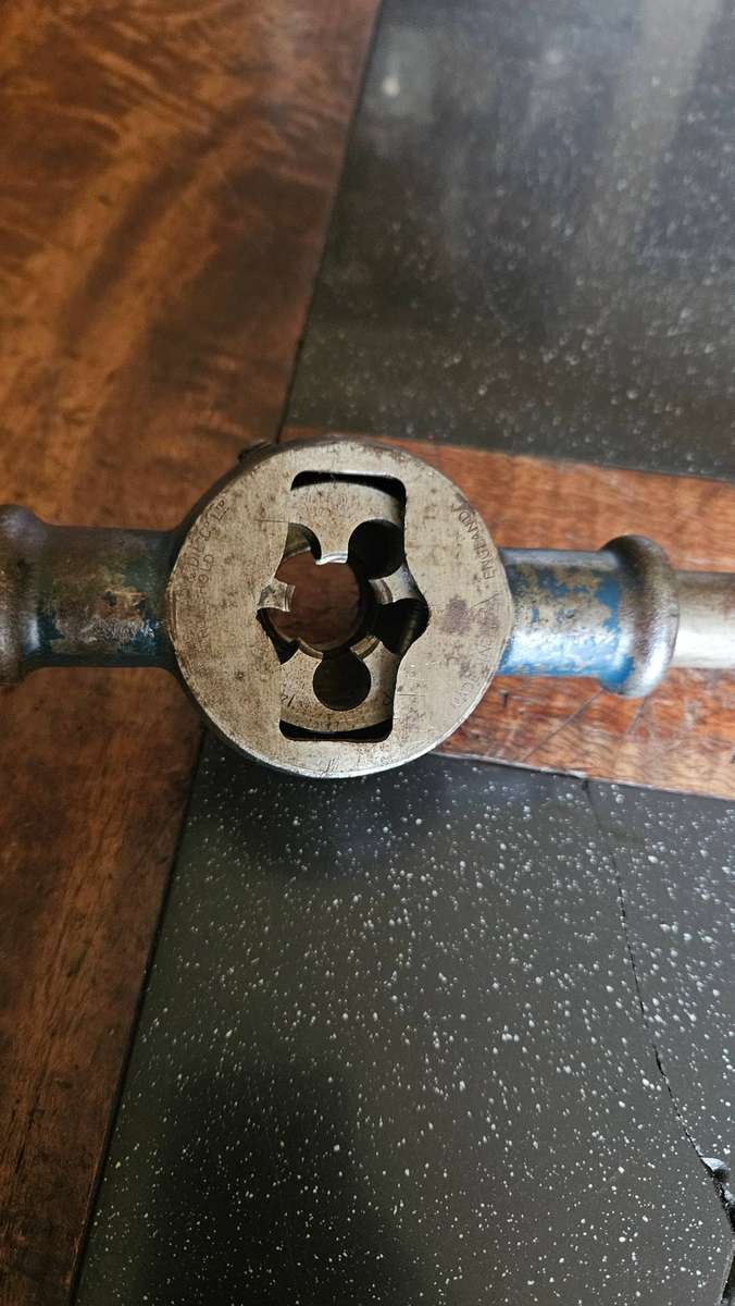 The British Tap & Die Company Threading Tool