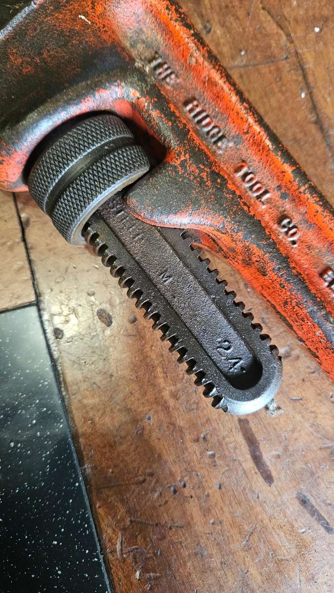 Adjustable 24" Wrench
