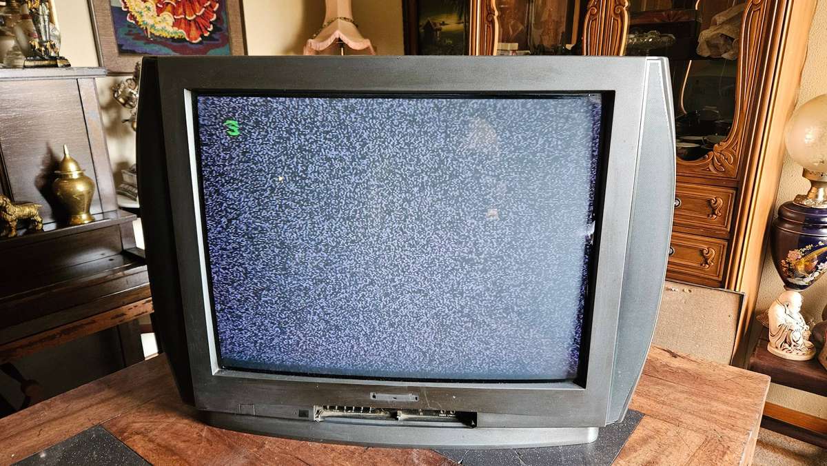 Huge Panasonic Colour Television EVO74S